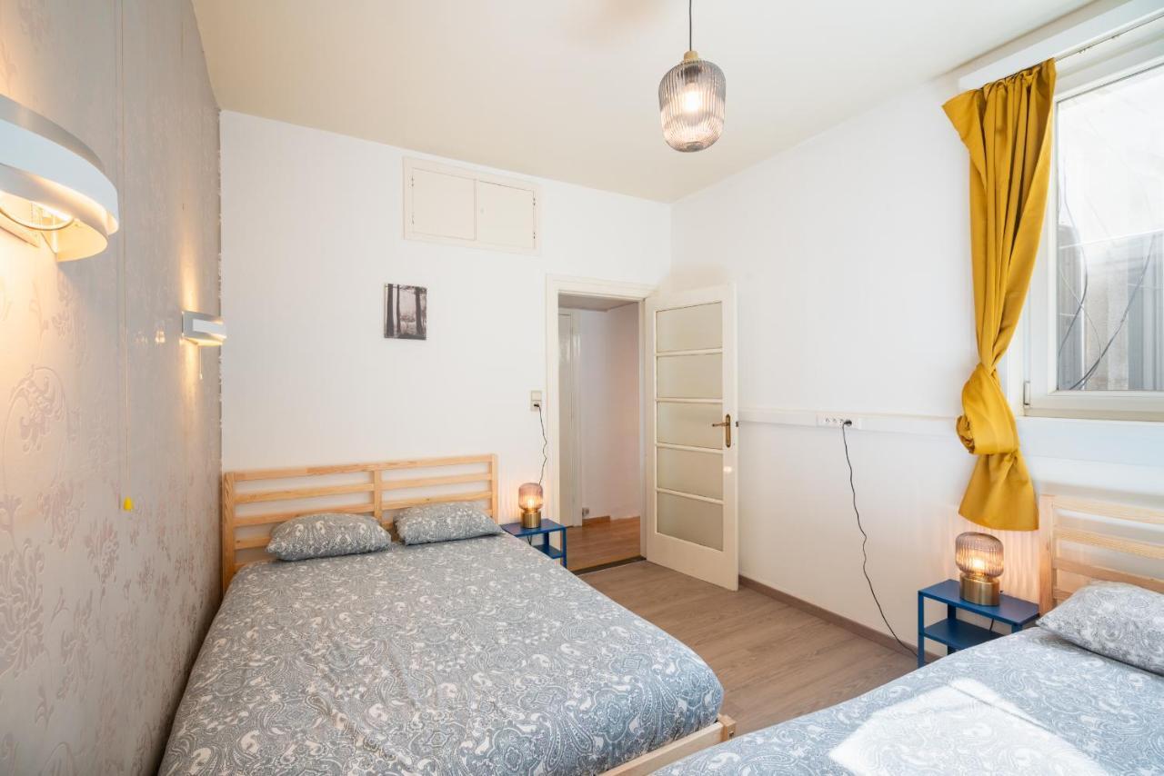 Large Antwerp City Center Apartments Ngoại thất bức ảnh
