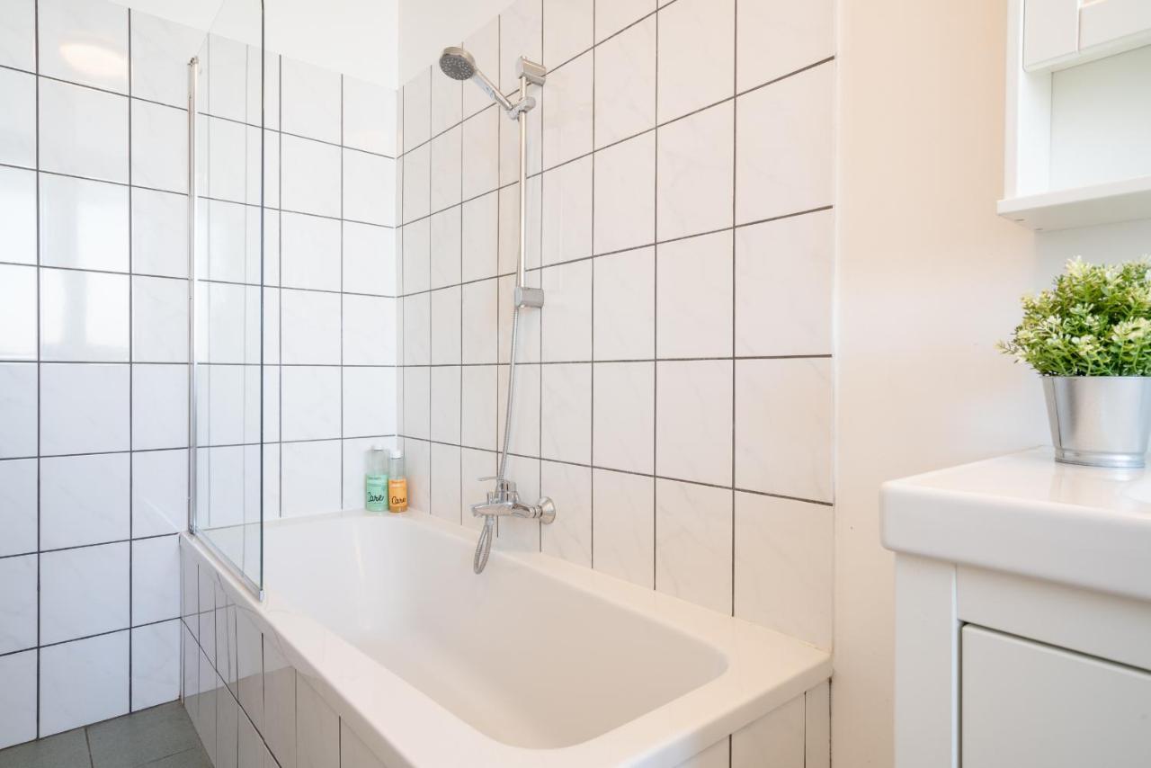 Large Antwerp City Center Apartments Ngoại thất bức ảnh